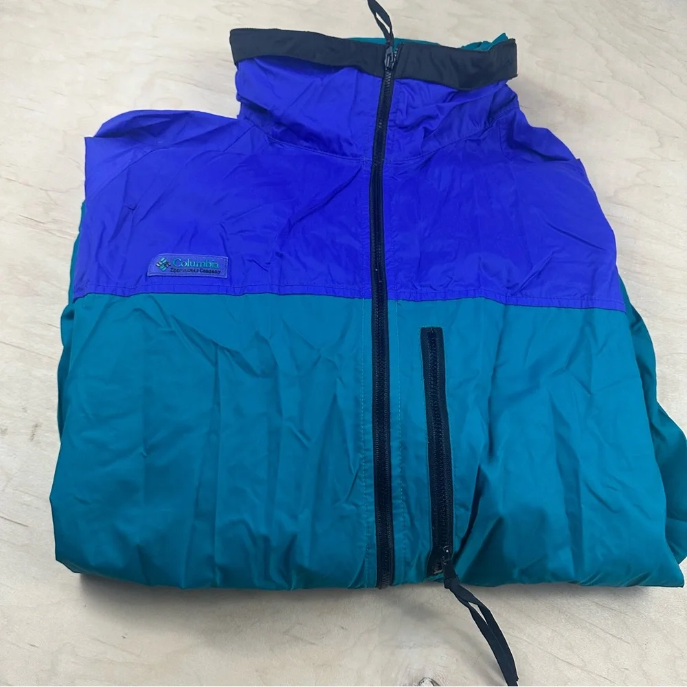 Columbia Teal and Blue wind breaker